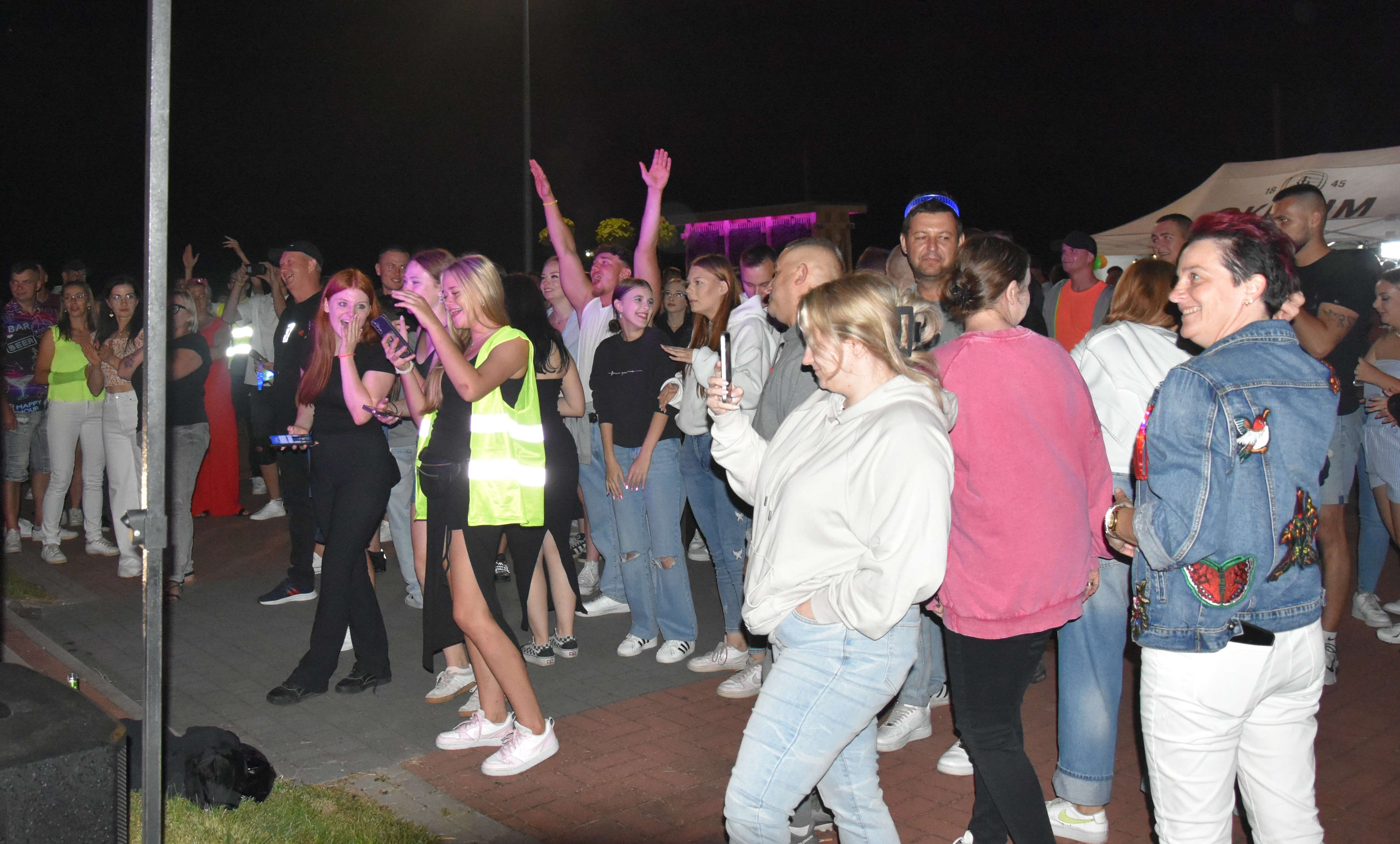 Neon Party 2025